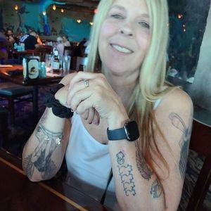 Meet your Posher, Dawn